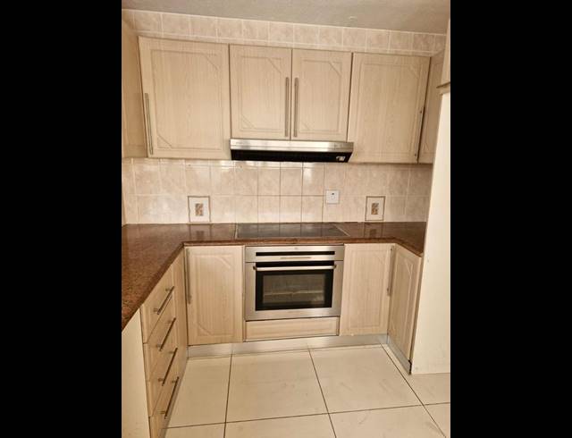 2 BEDROOM APARTMENT FOR SALE IN SOUTH BEACH